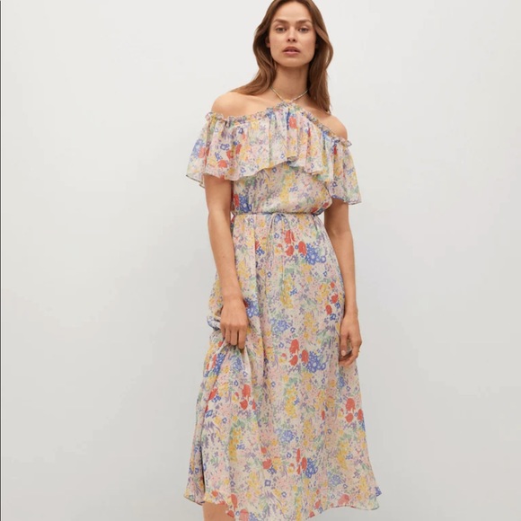Mango Dresses & Skirts - Mango Ruffled Floral Dress ***NWT***